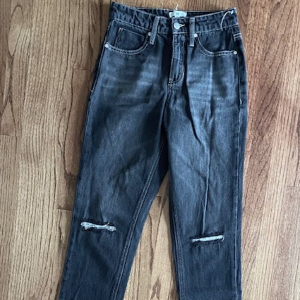 BP BY NORDSTROM: JUNIOR GIRLS BLACK DISTRESSED JEANS-SIZE 26